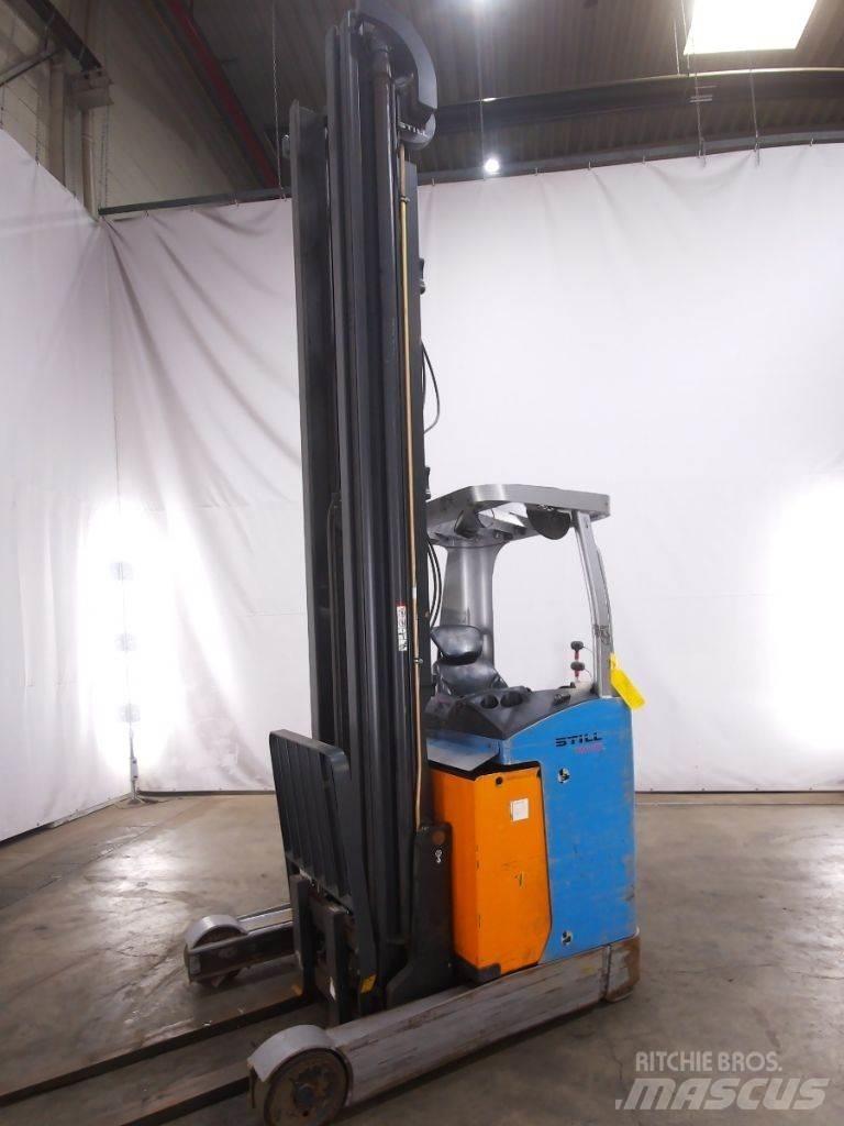 Still FM-X17 Reach trucks