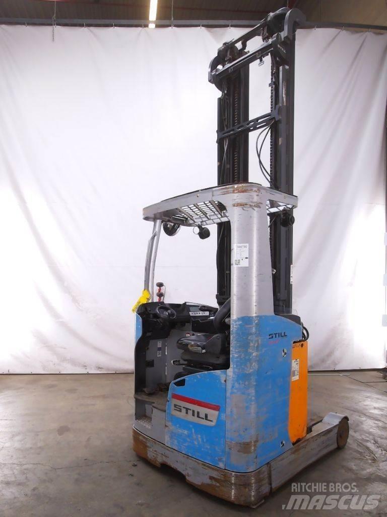 Still FM-X17 Reach trucks