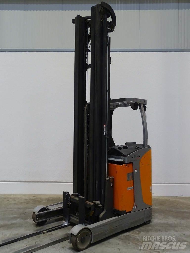 Still FM-X17 Reach trucks