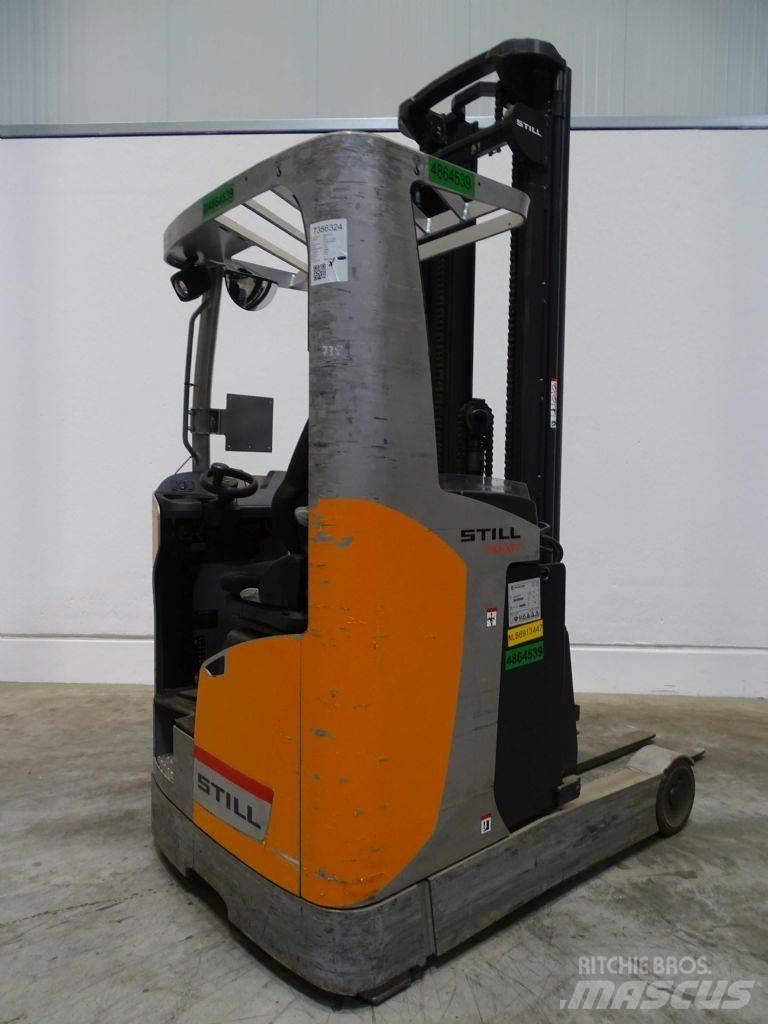 Still FM-X17 Reach trucks