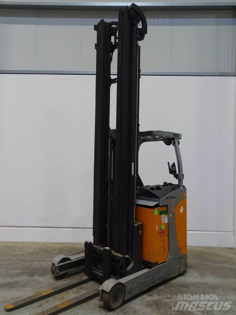 Still FM-X17 Reach trucks