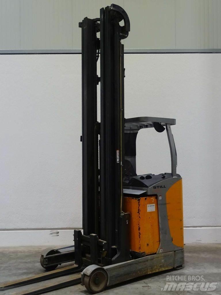 Still FM-X17 Reach trucks