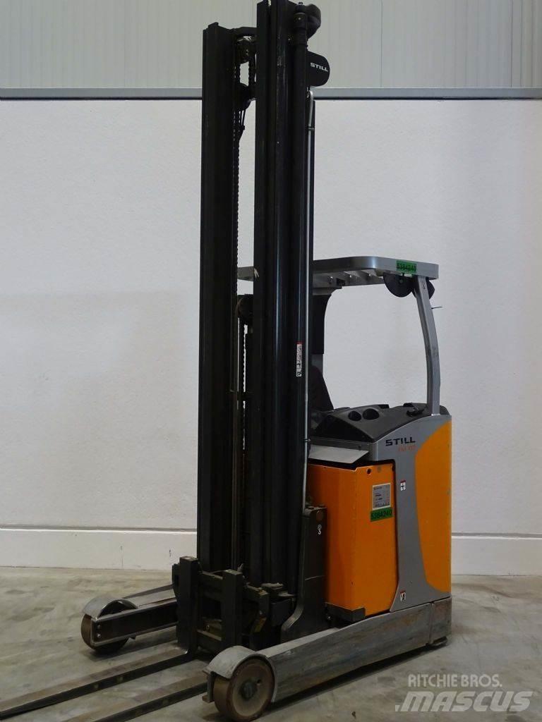 Still FM-X17 Reach trucks