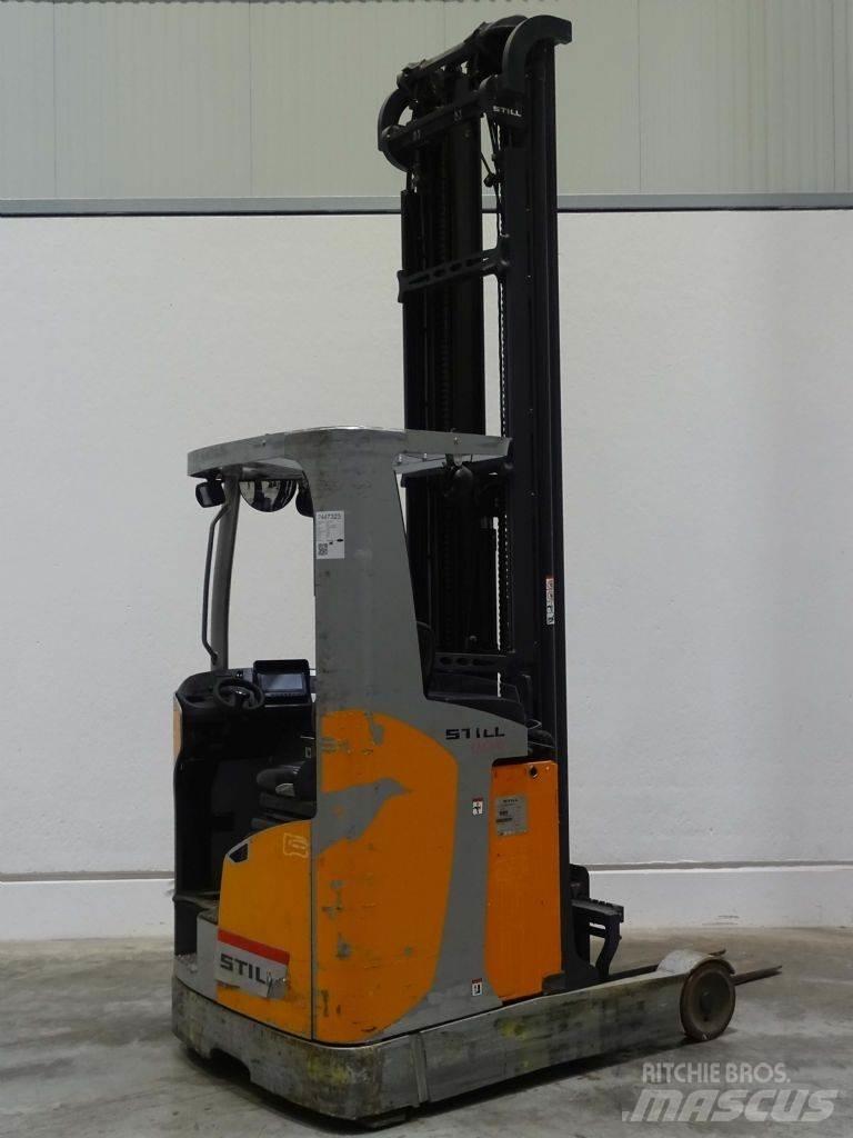 Still FM-X17 Reach trucks