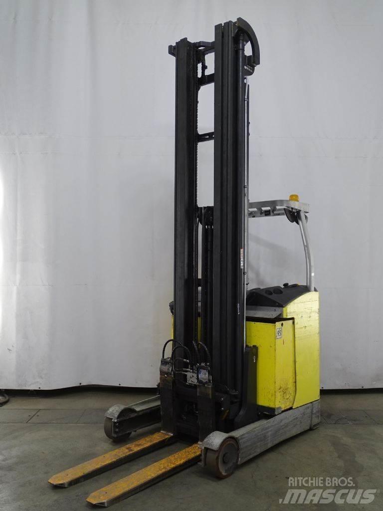 Still FM-X17 Reach trucks