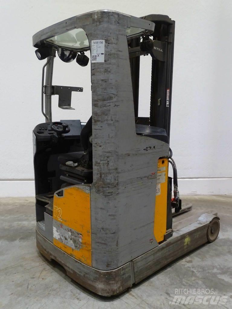 Still FM-X17 Reach trucks