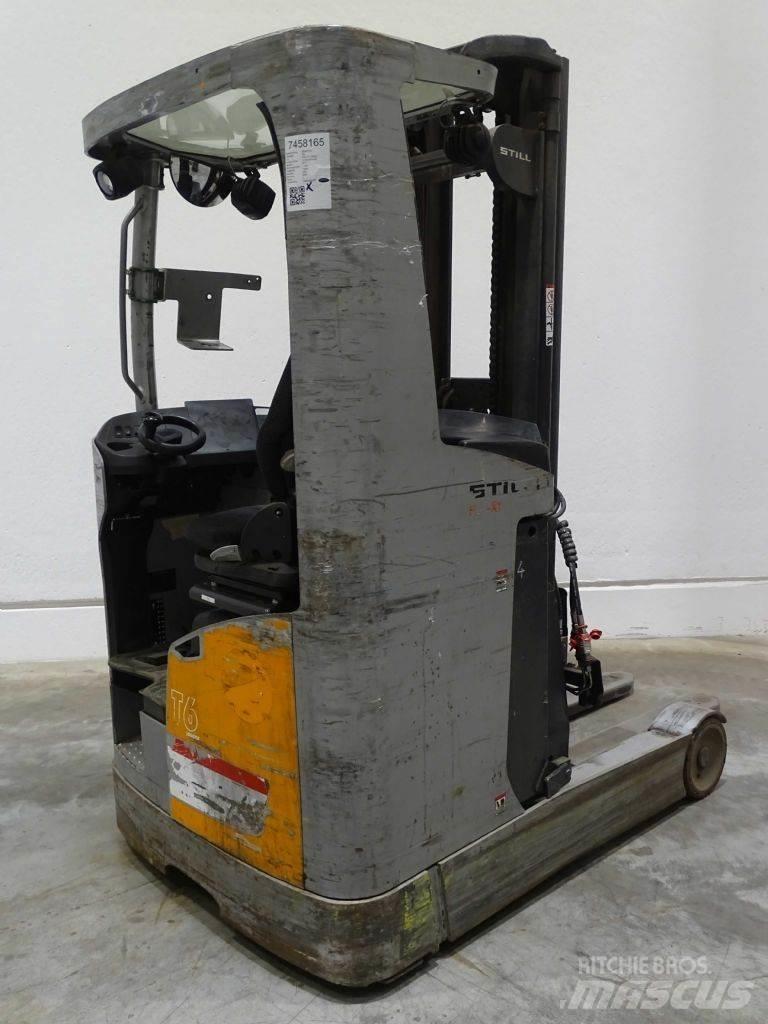 Still FM-X17 Reach trucks
