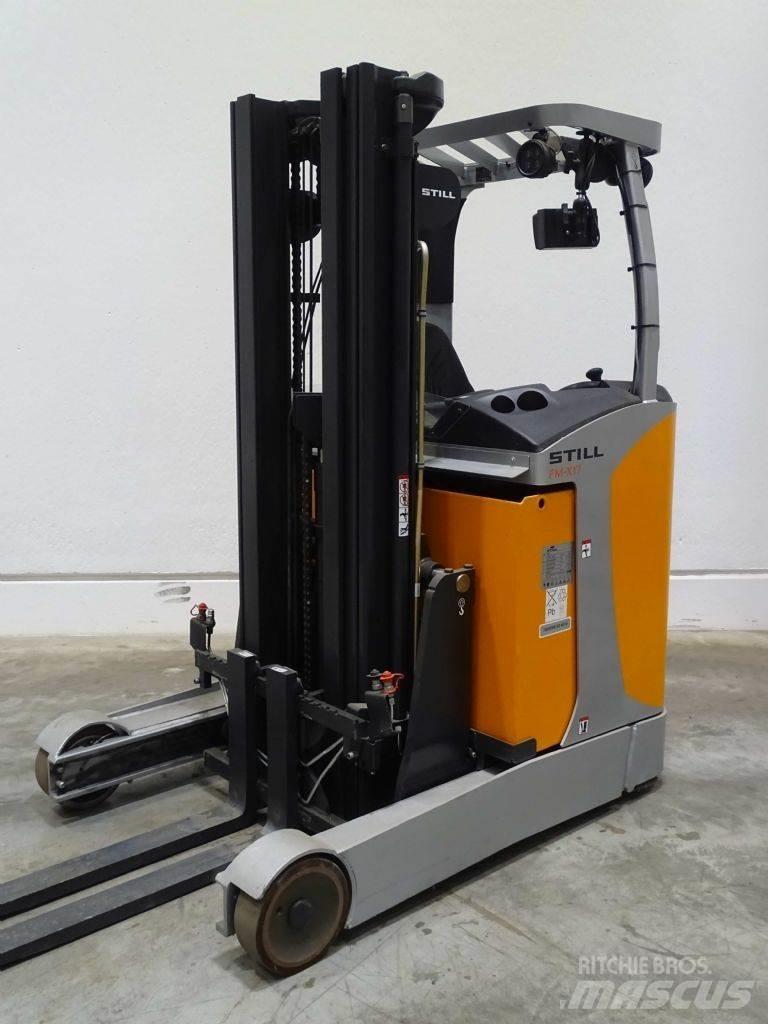 Still FM-X17 Reach trucks
