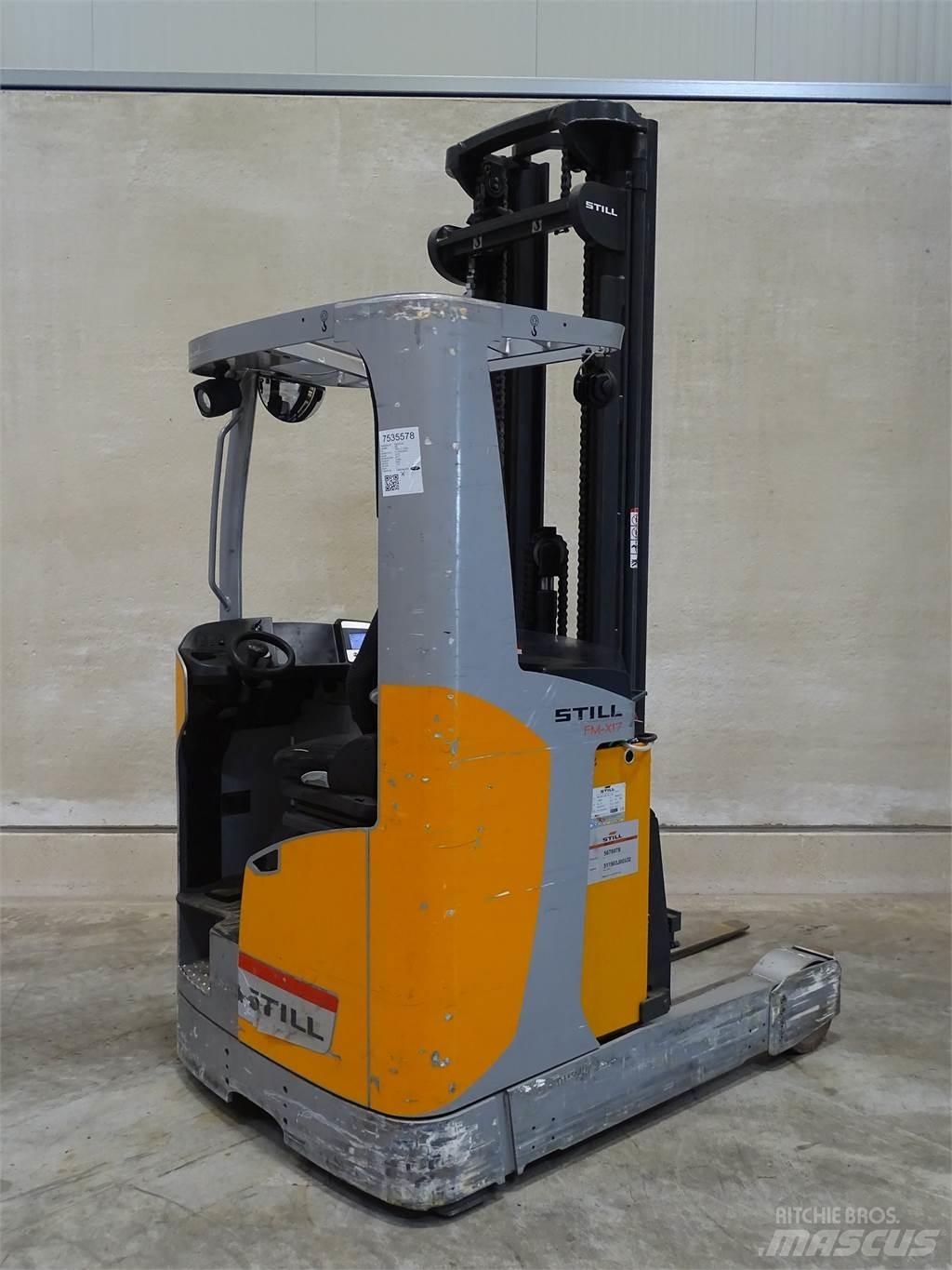 Still FM-X17 Reach trucks