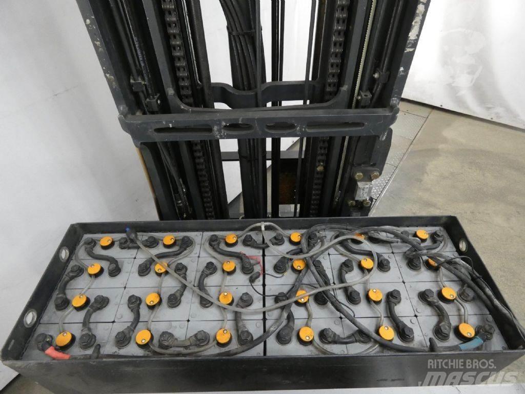 Still FM-X20 Reach trucks