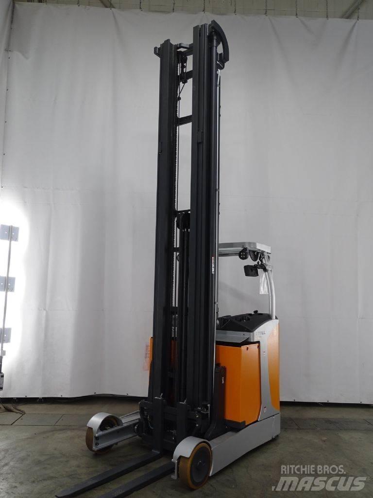 Still FM-X20 Reach trucks