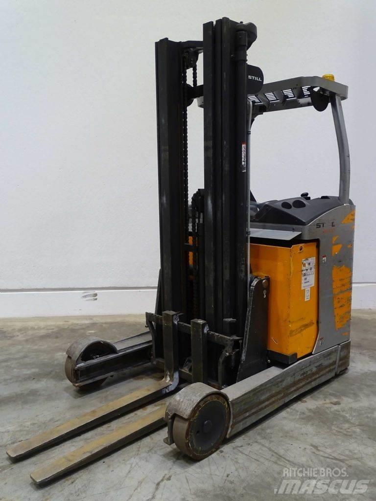 Still FM-X20 Reach trucks