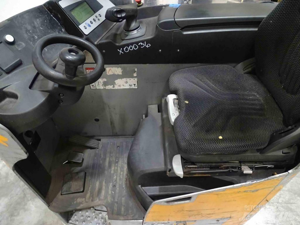 Still FM-X20 Reach trucks