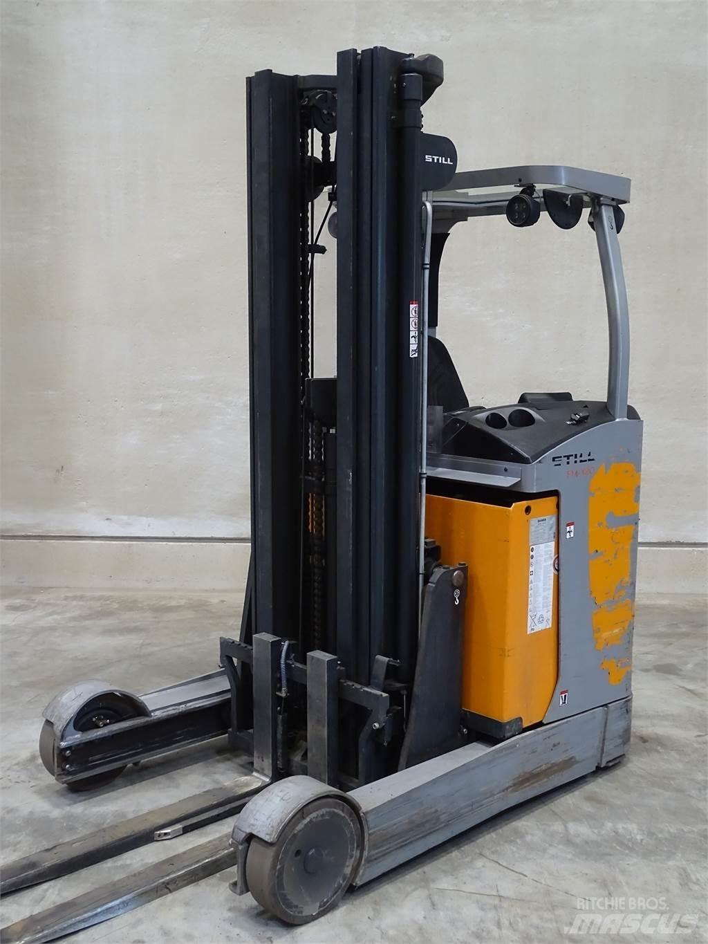 Still FM-X20 Reach trucks