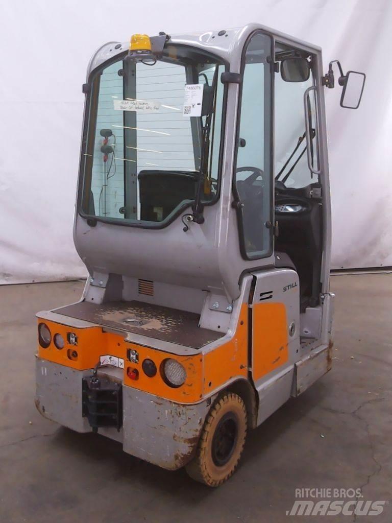 Still LTX70 Towing trucks