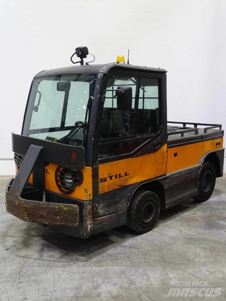 Still R07-25 Towing trucks