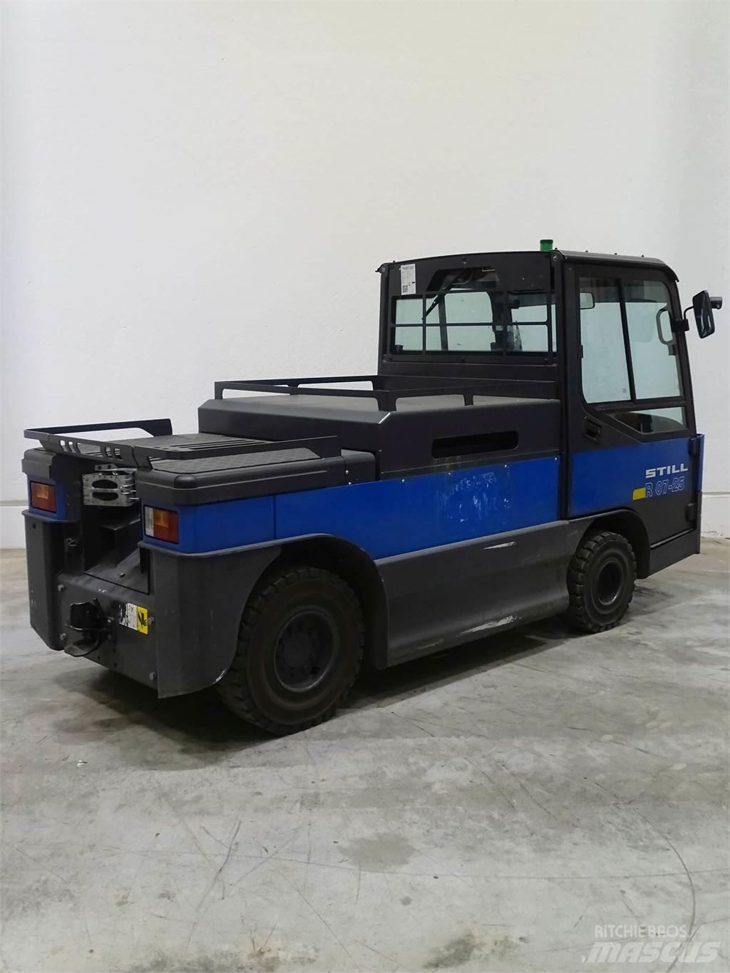 Still R07-25 Towing trucks