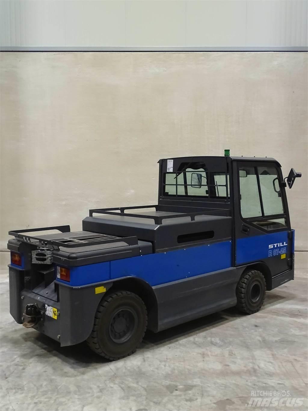 Still R07-25 Towing trucks