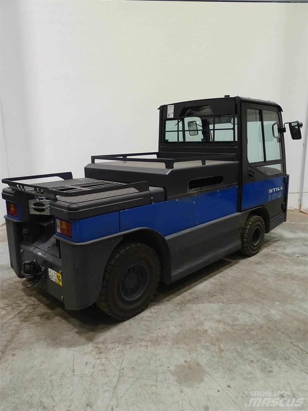 Still R07-25 Towing trucks