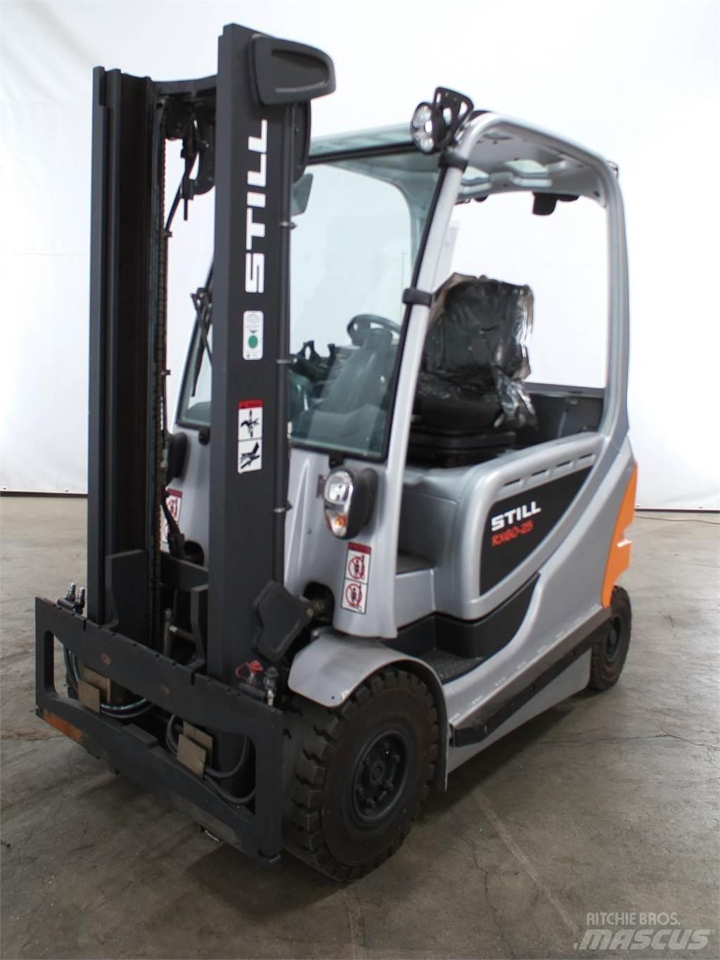 Still RX60-25 Electric forklift trucks