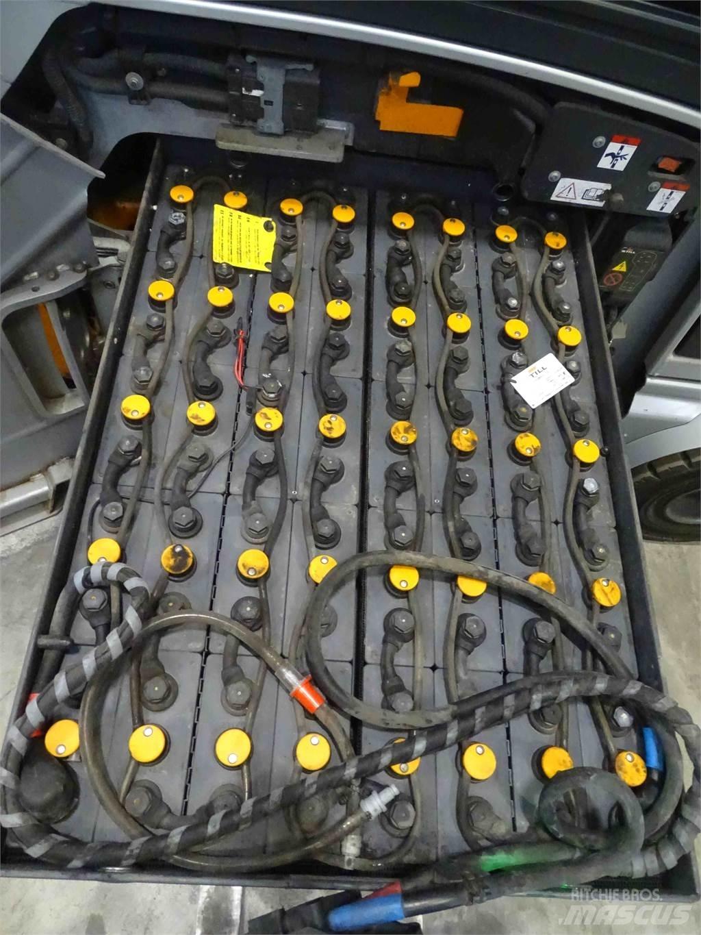 Still RX60-25 Electric forklift trucks