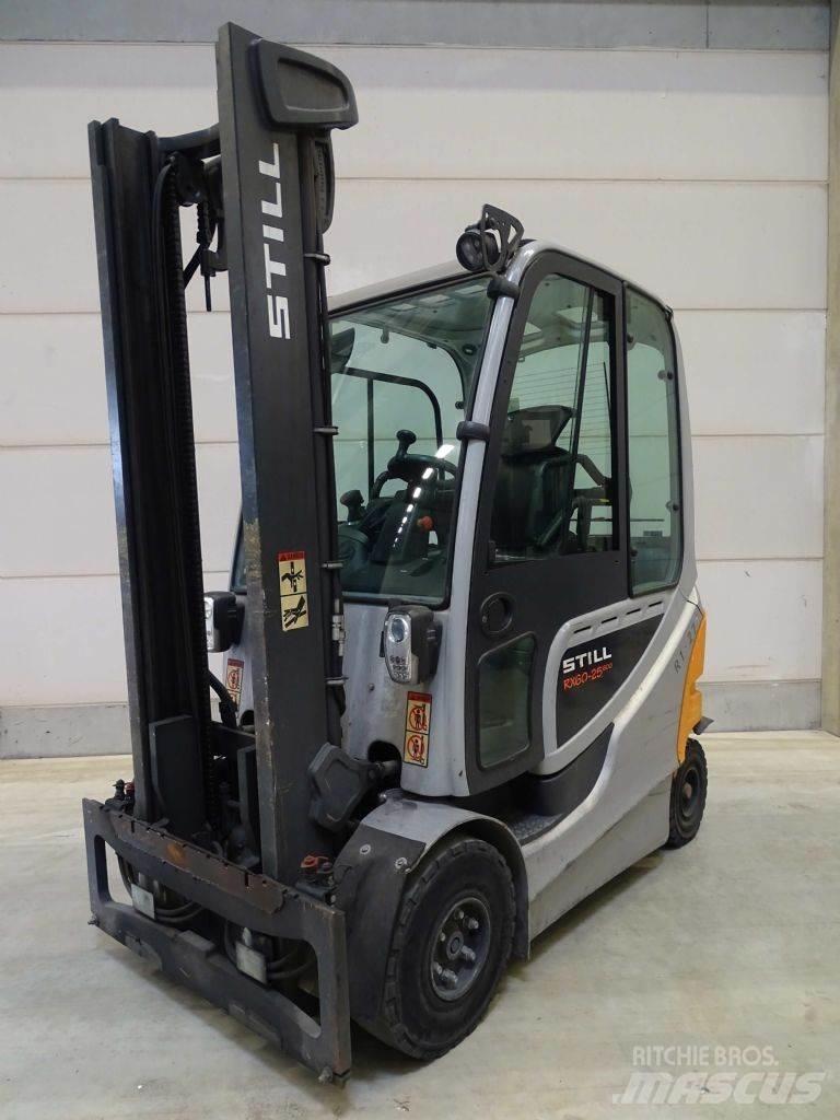 Still RX60-25/600 Electric forklift trucks