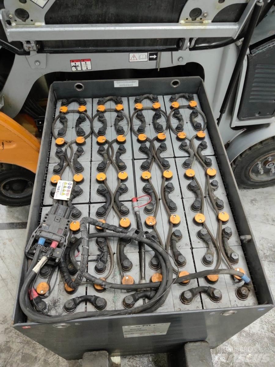 Still RX60-30 Electric forklift trucks