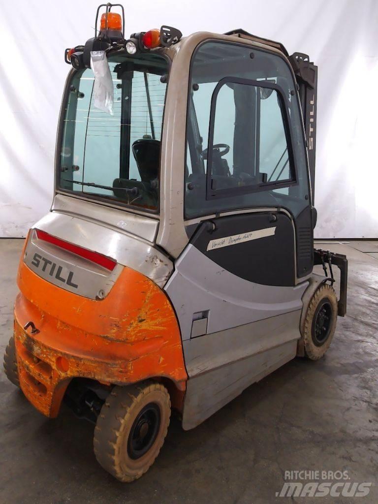 Still RX60-30L Electric forklift trucks