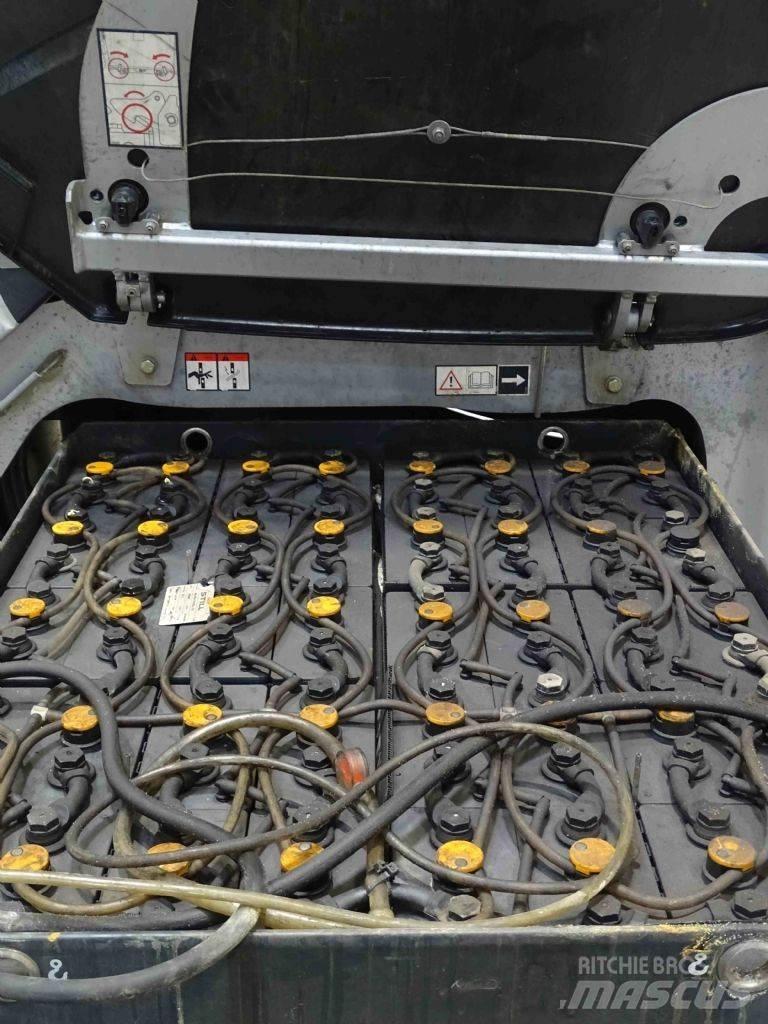 Still RX60-30L Electric forklift trucks