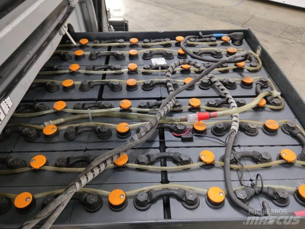 Still RX60-35 Electric forklift trucks