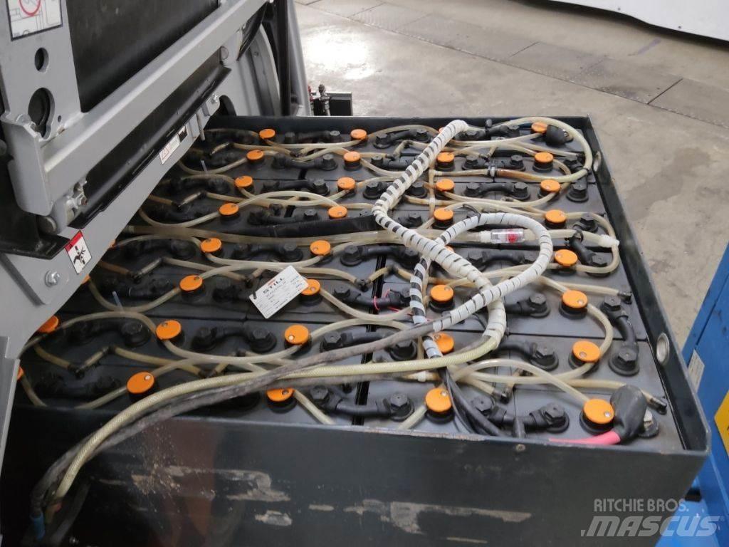 Still RX60-35 Electric forklift trucks
