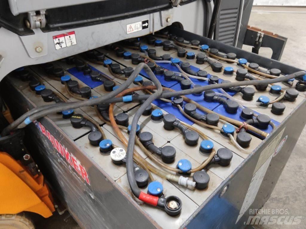 Still RX60-35 Electric forklift trucks