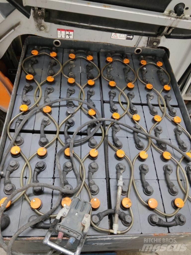 Still RX60-35 Electric forklift trucks