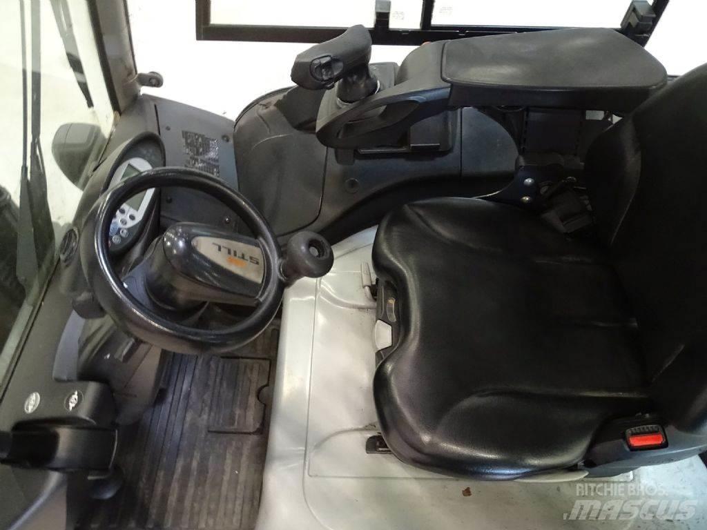 Still RX60-40 Electric forklift trucks