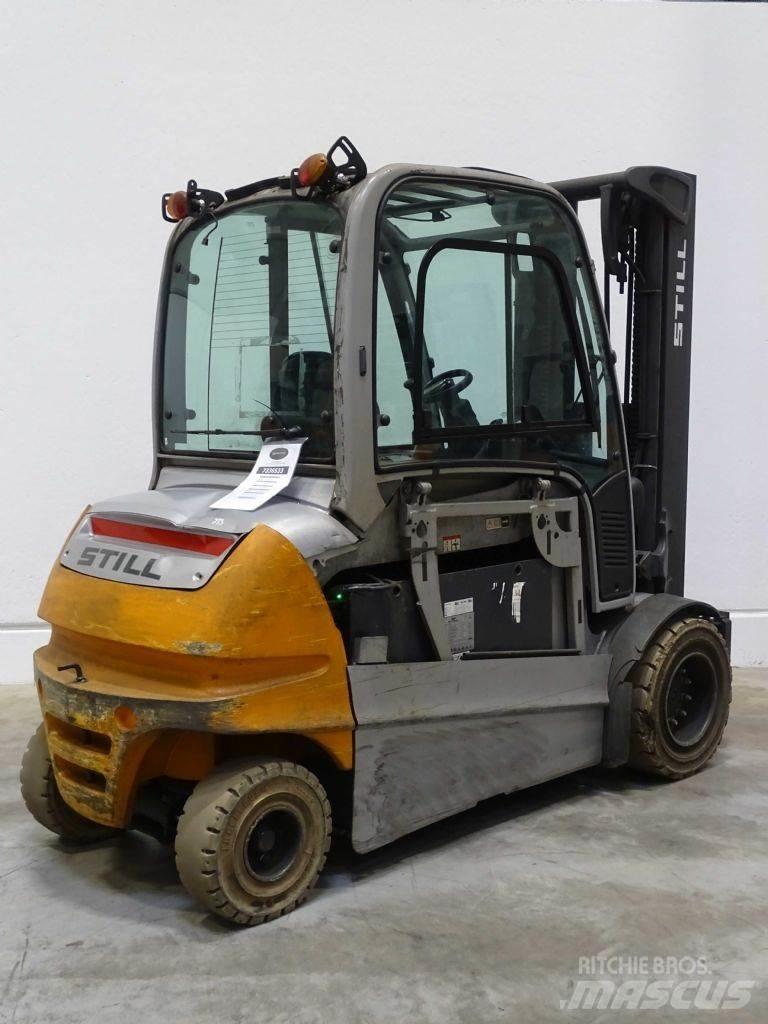 Still RX60-45 Electric forklift trucks