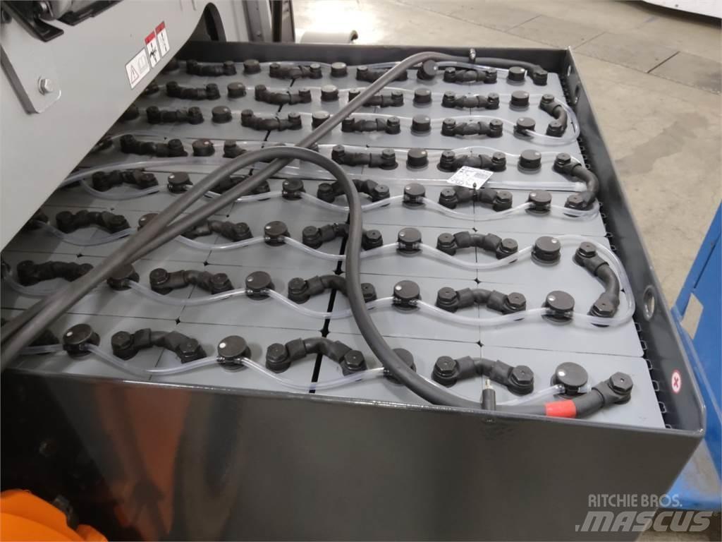 Still RX60-50 Electric forklift trucks