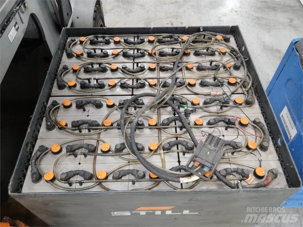 Still RX60-50 Electric forklift trucks
