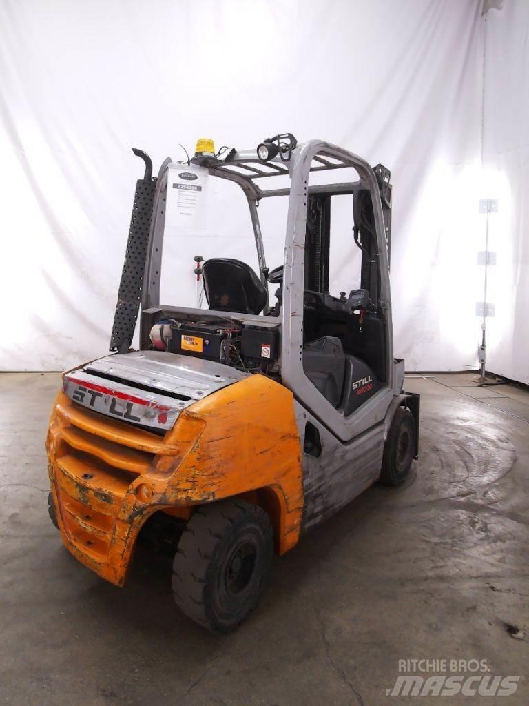 Still RX70-30 Diesel trucks