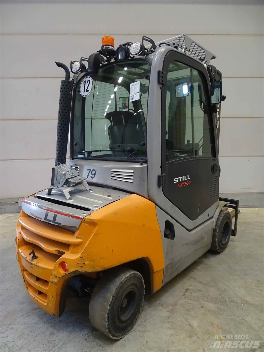 Still RX70-30 Diesel trucks
