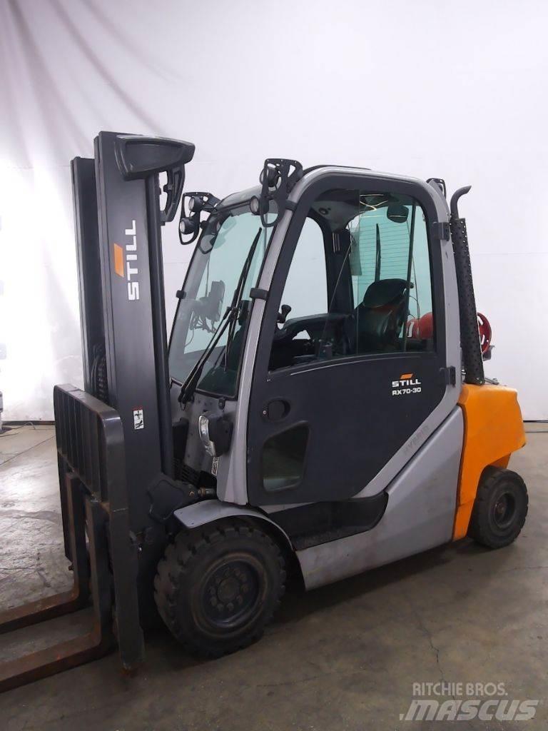 Still RX70-30T LPG trucks