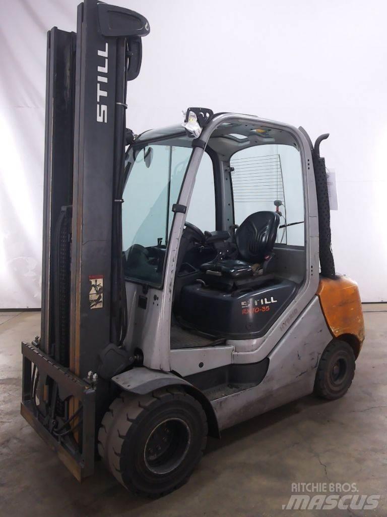 Still RX70-35 Diesel trucks