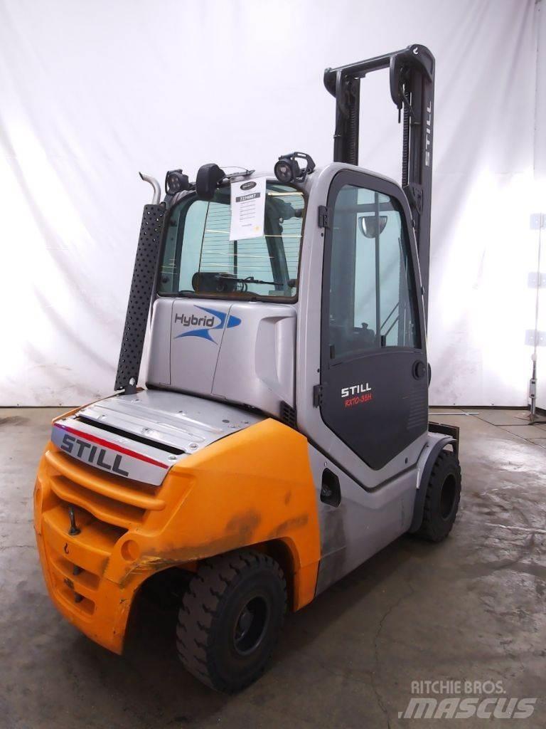 Still RX70-35H Diesel trucks