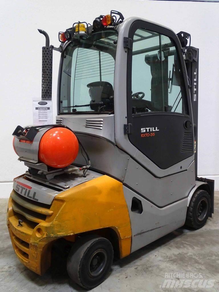 Still RX70-35T LPG trucks