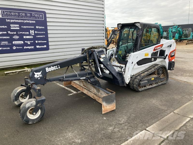 Bobcat T450 Mini loaders