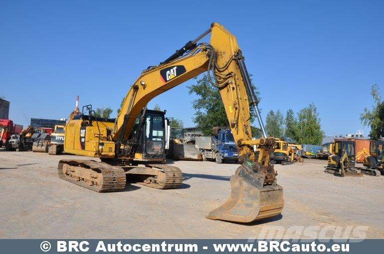 CAT 320 Crawler excavators