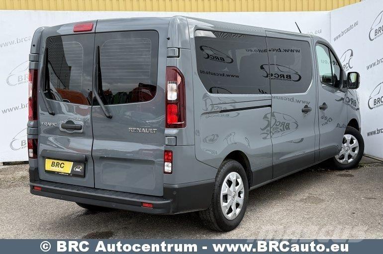 Renault Trafic Mini buses