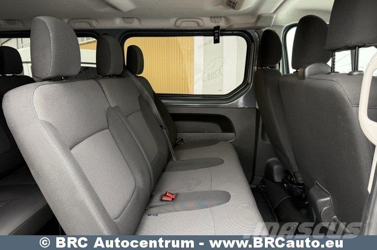 Renault Trafic Mini buses