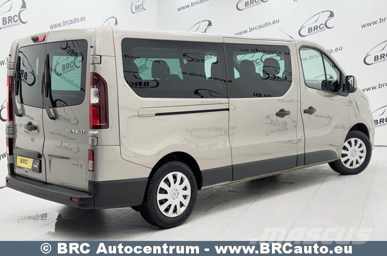 Renault Trafic Mini buses