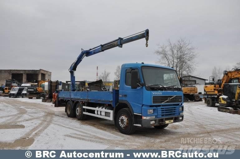 Volvo FM7 Crane trucks