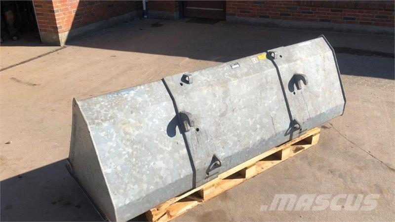 Fliegl  Front loaders and diggers